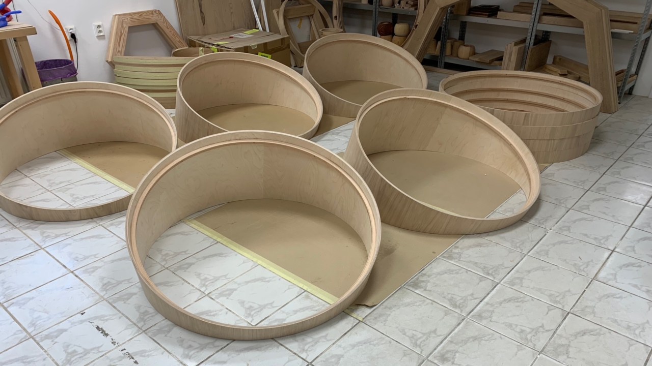 Wood housings Wood Round 1100 in OAK with angle cut